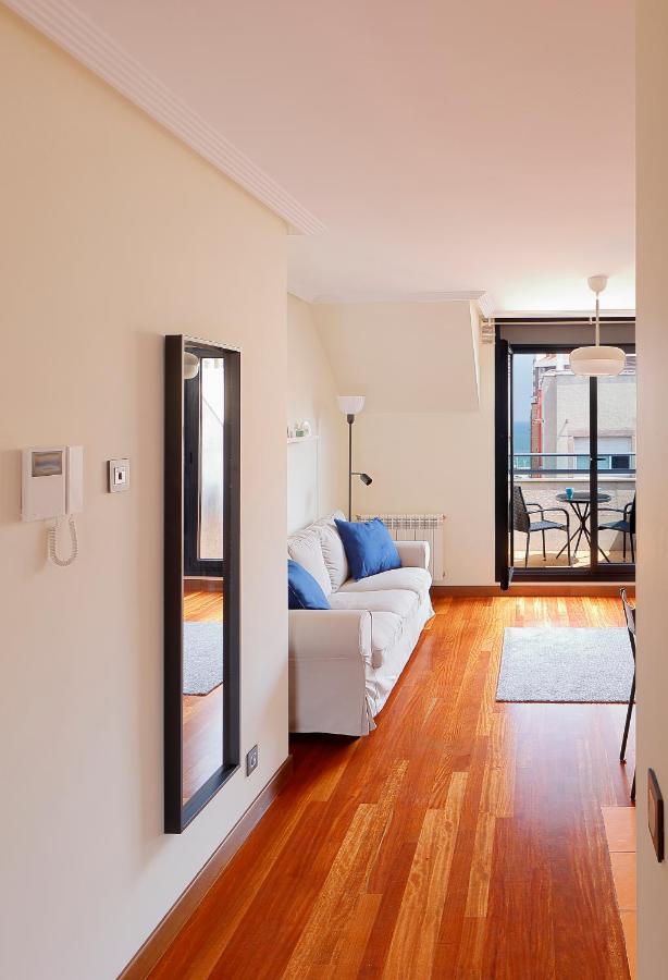 Atico Con Terraza, Vistas Al Mar Y Parking En Playa De S Lorenzo خيخون المظهر الخارجي الصورة